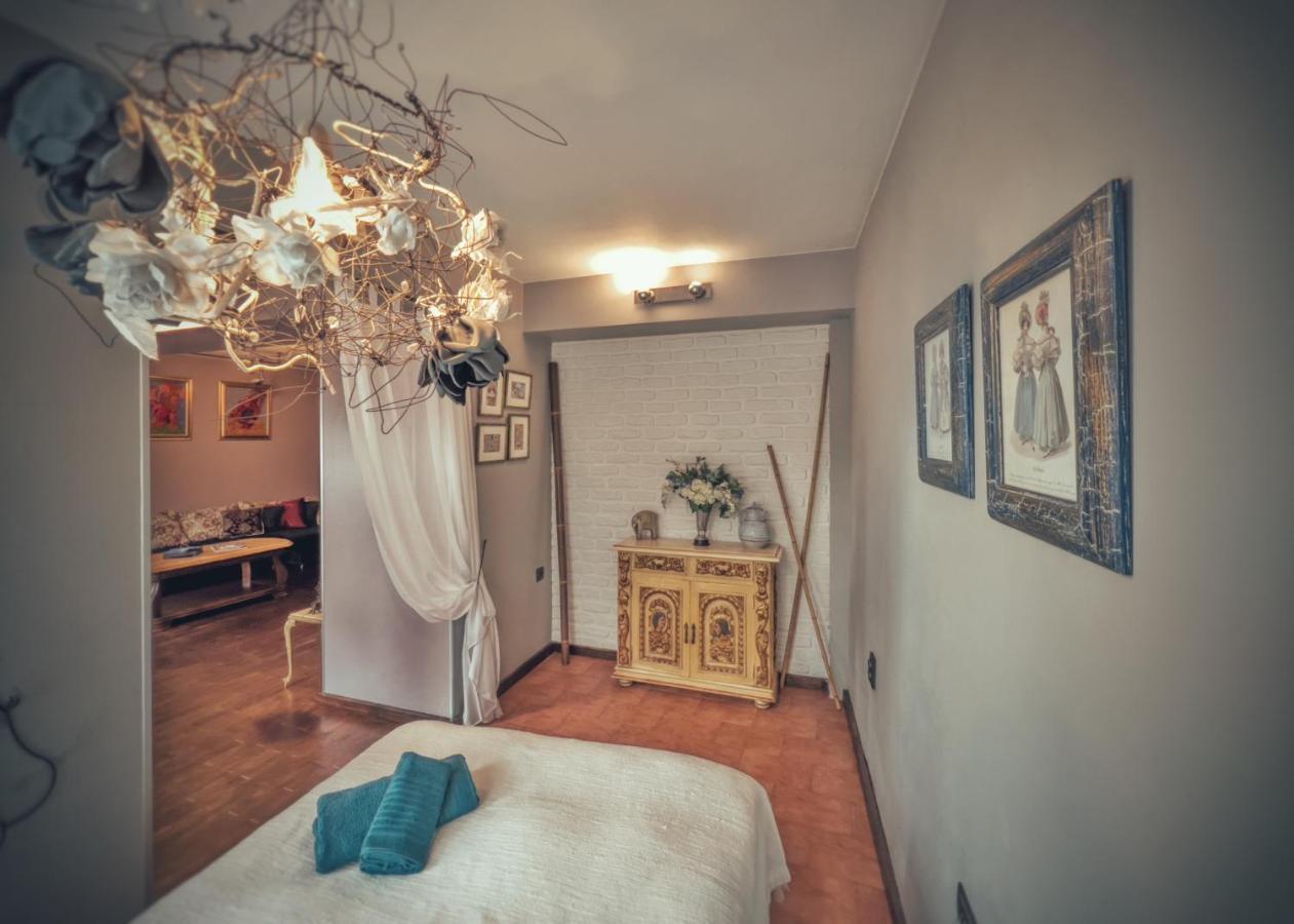 Тhe Bohemian Lodge-Entire House With Sauna Veliko Tarnovo Exterior photo